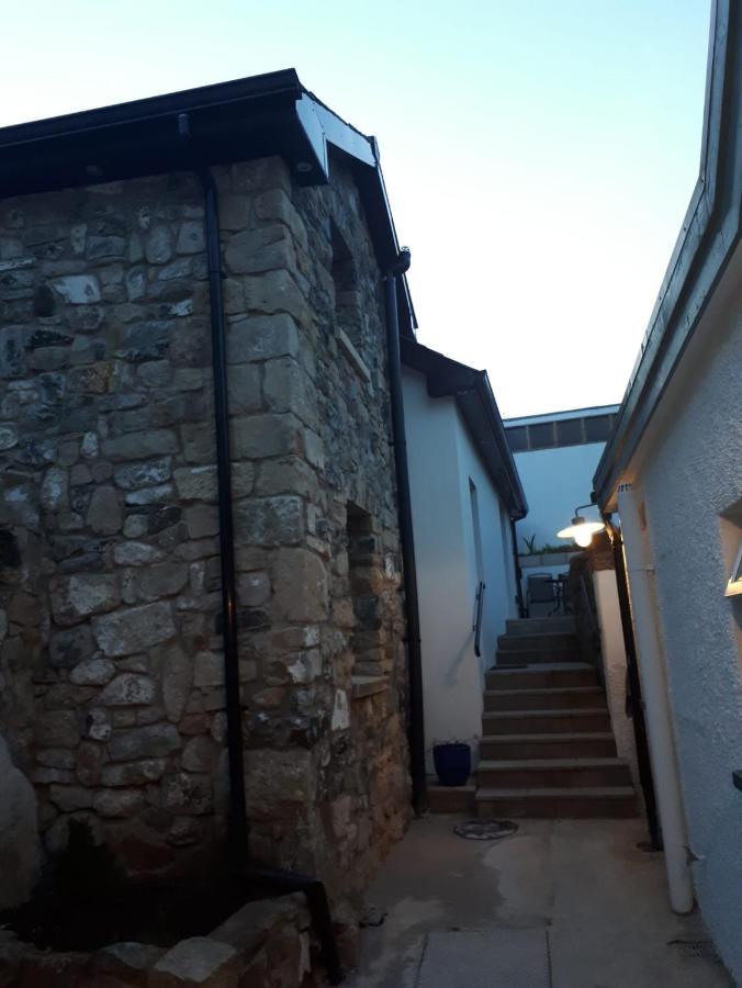 The Stonehouse, In The Heart Of Ballycastle Exterior foto